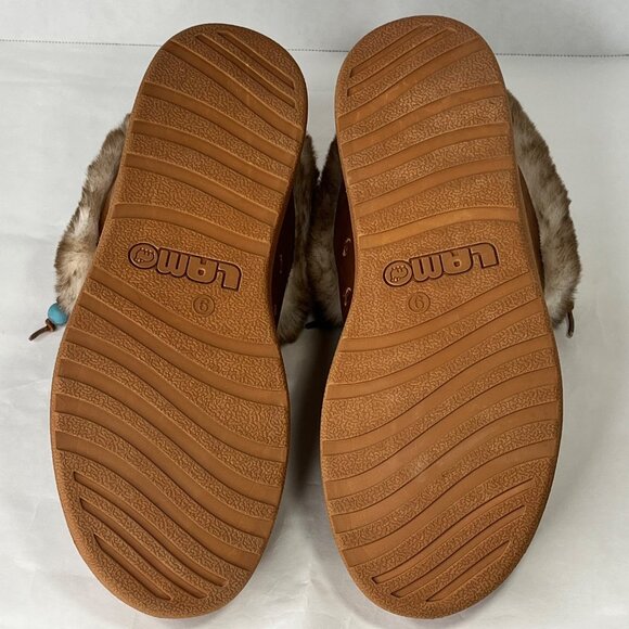 Womens Lamo Moccasin Boots With Faux Fur Lining & Embroidered  Size 9 Brown - Picture 6 of 6